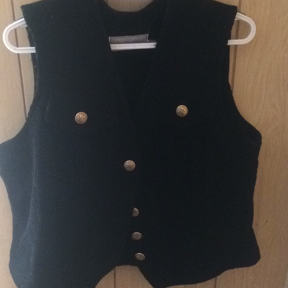 Black vest